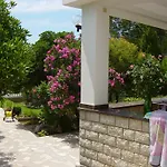 Pagar - With Hydromassage Pool, Pets Friendly