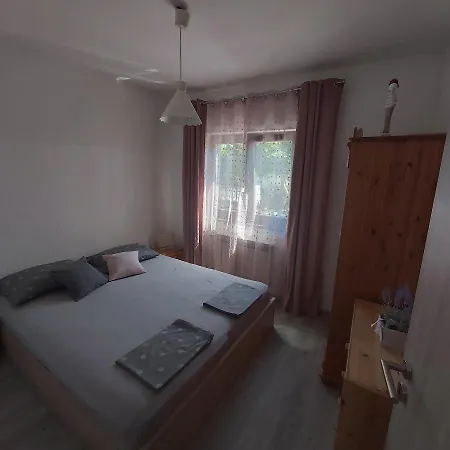 Pagar - With Jacuzzi - Renovated In 2022 ポヴリャナ