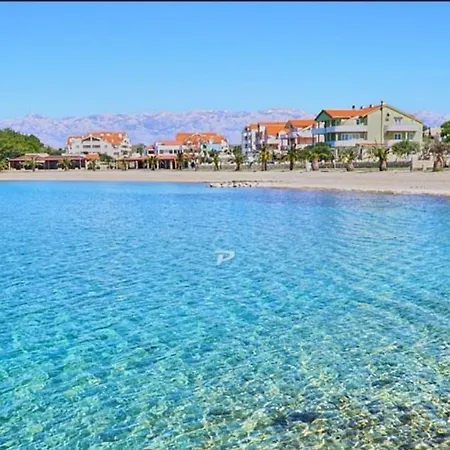 Pagar - With Hydromassage Pool, Pets Friendly And Fresh Interior 2026 Povljana