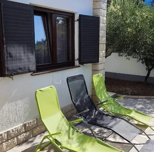 Pagar - With Hydromassage Pool, Pets Friendly Villa Povljana