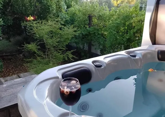 Villa Pagar - With Hydromassage Pool, Pets Friendly Povljana