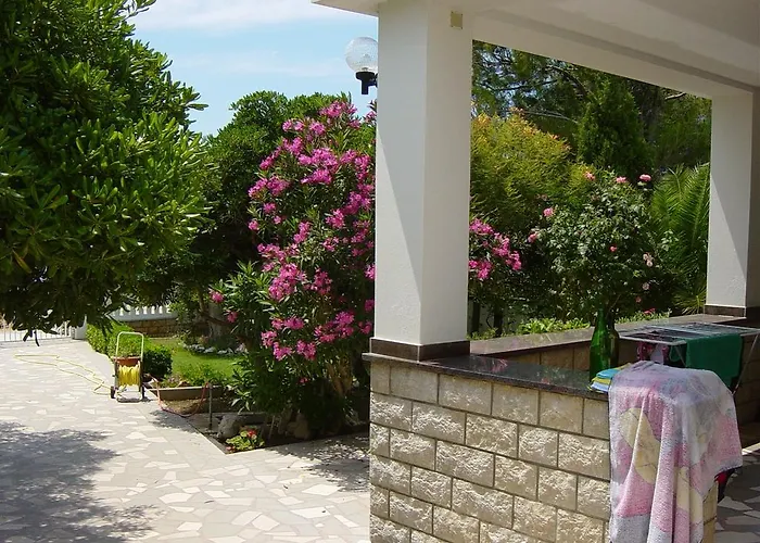 Pagar - With Hydromassage Pool, Pets Friendly