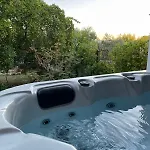 ヴィラ Pagar - With Hydromassage Pool, Pets Friendly ポヴリャナ