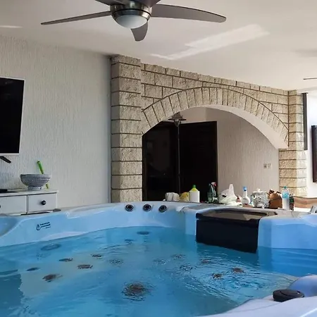 Pagar - With Hydromassage Pool, Pets Friendly *