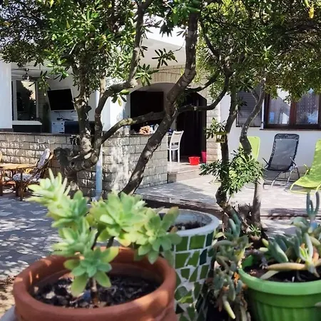 Pagar - With Hydromassage Pool, Pets Friendly