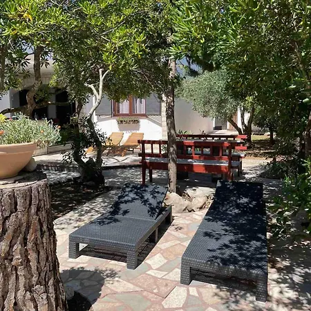 Pagar - With Hydromassage Pool, Pets Friendly And Fresh Interior 2026 Povljana