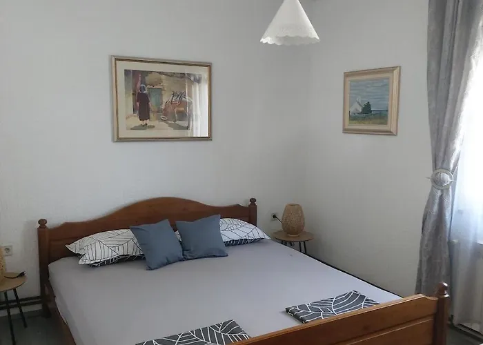 Вилла Pagar - With Hydromassage Pool, Pets Friendly