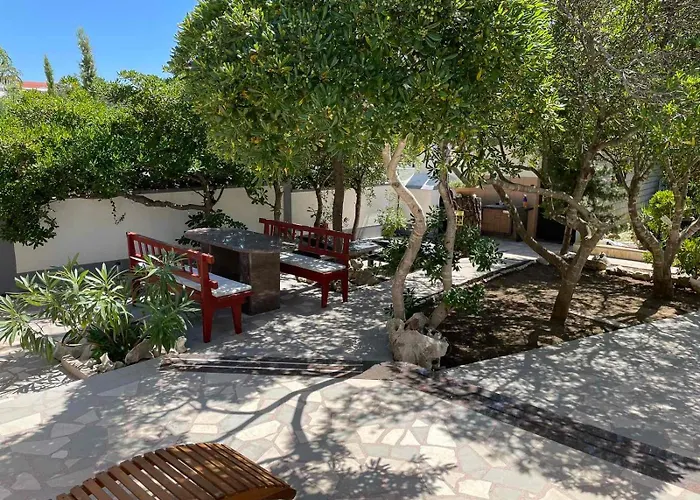 Вилла Pagar - With Hydromassage Pool, Pets Friendly