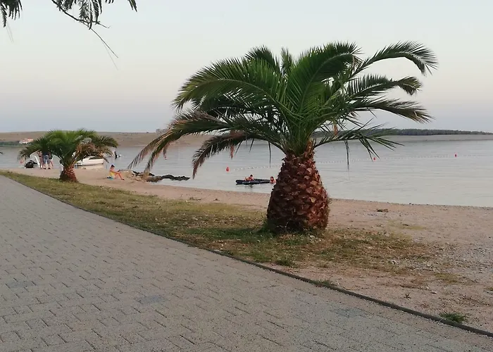 Pagar - With Hydromassage Pool, Pets Friendly Vila *