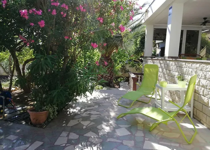Pagar - With Hydromassage Pool, Pets Friendly And Fresh Interior 2026 Villa Povljana