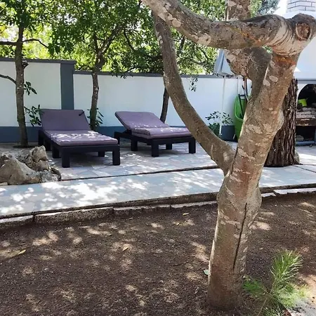 Pagar - With Hydromassage Pool, Pets Friendly And Fresh Interior 2026 Willa Povljana