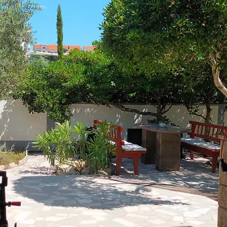 Pagar - With Hydromassage Pool, Pets Friendly And Fresh Interior 2026 Willa Povljana