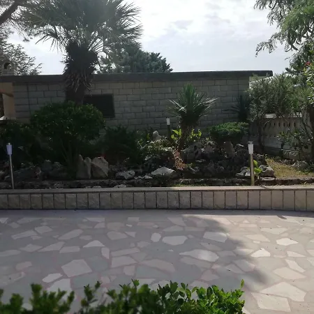 Pagar - With Hydromassage Pool, Pets Friendly And Fresh Interior 2026 Willa *