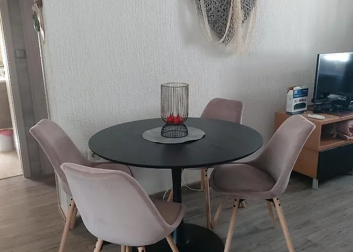 Pagar - With Hydromassage Pool, Pets Friendly * פובליאנה