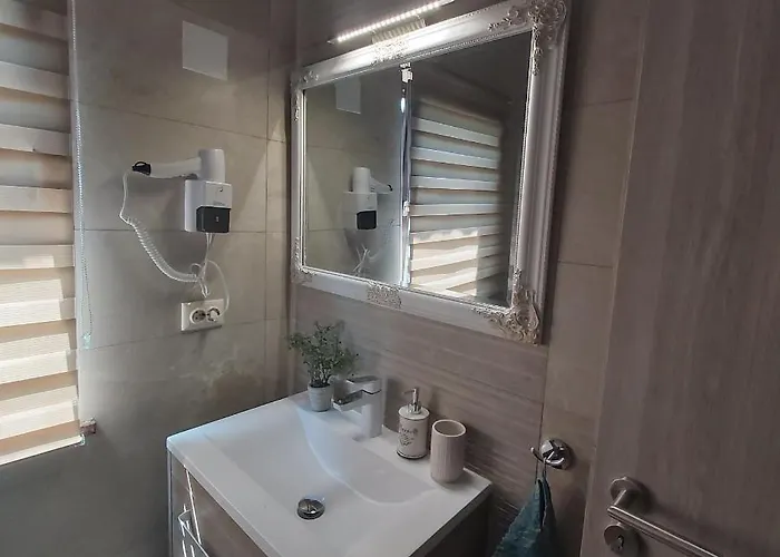 וילה Pagar - With Hydromassage Pool, Pets Friendly פובליאנה