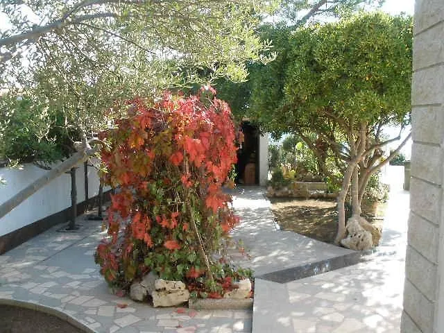 Pagar - With Hydromassage Pool, Pets Friendly פובליאנה